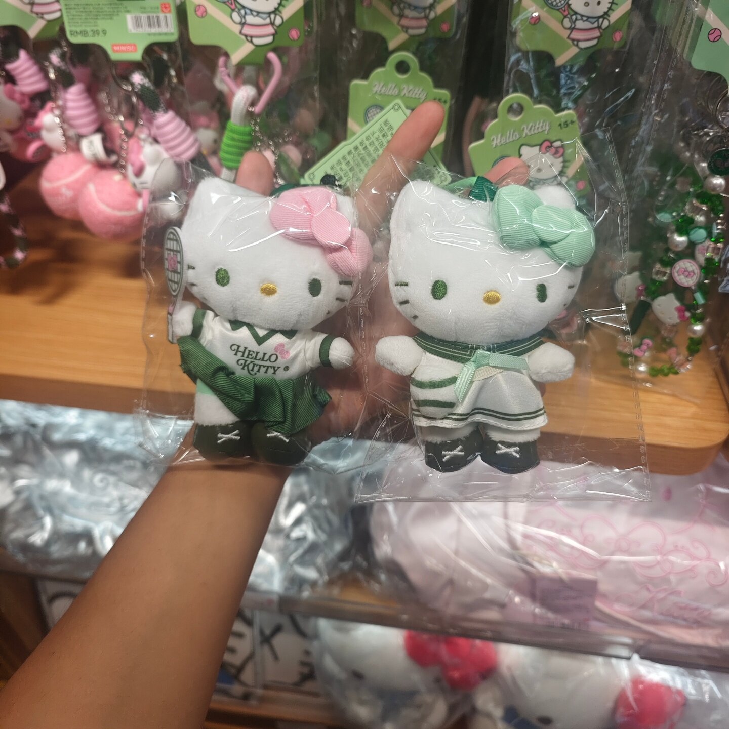 Sanrio Hello Kitty Tennis Diar - Badminton Bag review and price